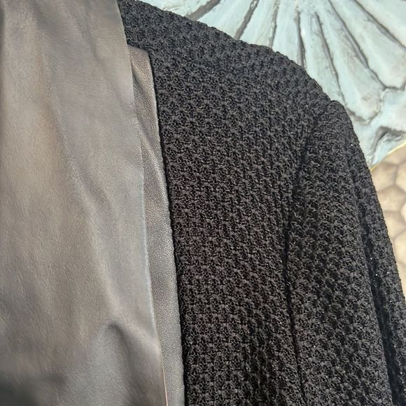 Misook Black Trench Coat with Satin Trim - Picture 5 of 5